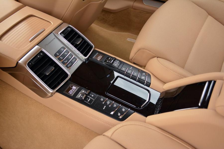  Porsche Panamera 4S Executive 2014 года  (фото 8 из 40)